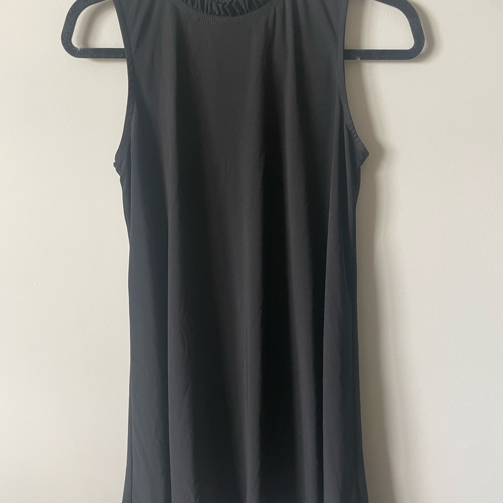 Black Sleeveless Dress